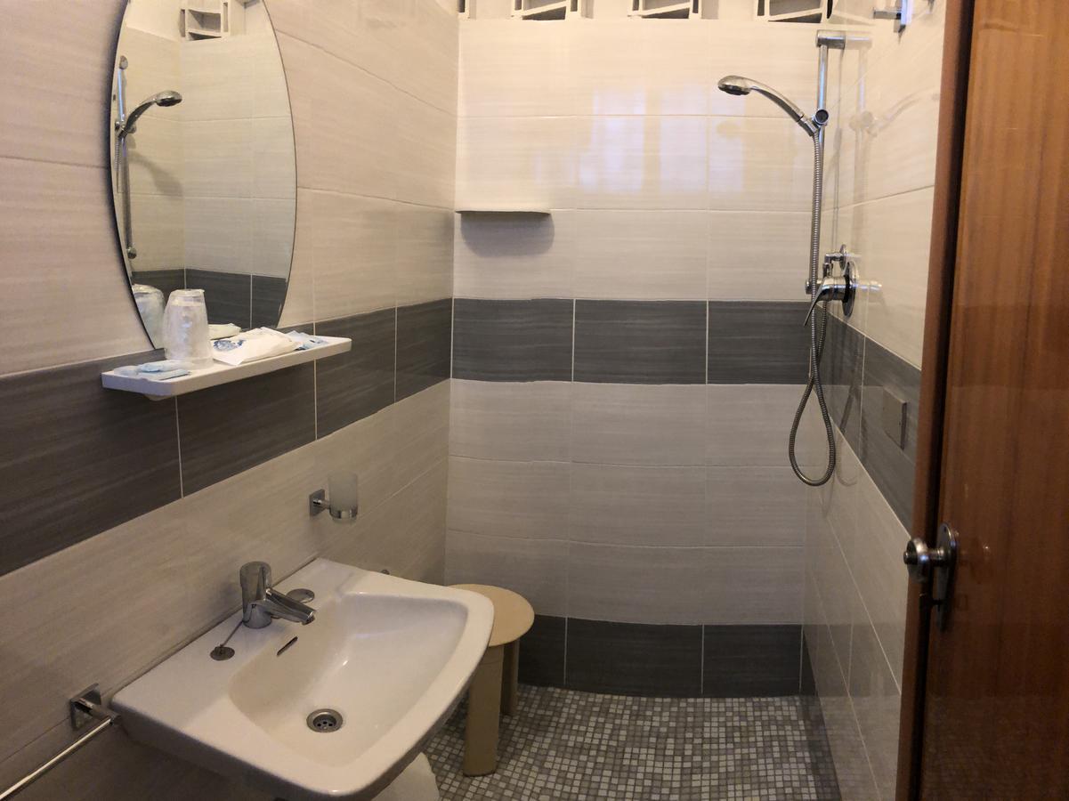 Hotel Wega Белларія-Іджеа-Марина Екстер'єр фото